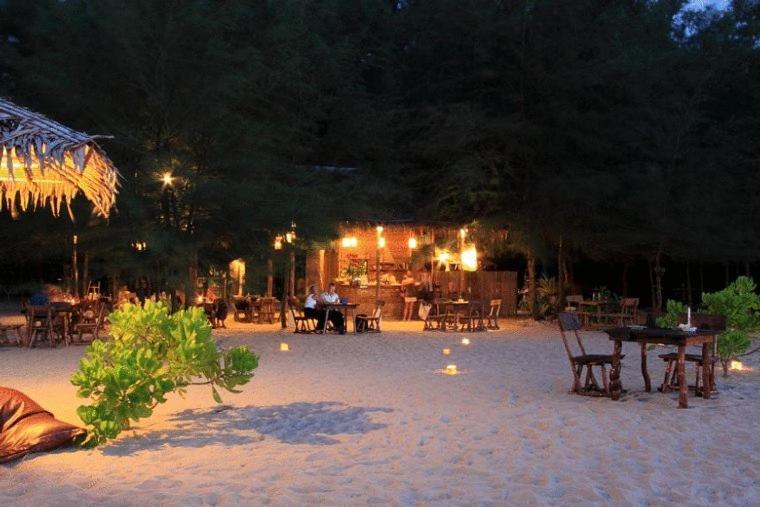 Hapla Beach Cottage Koh Kho Khao Island Kültér fotó