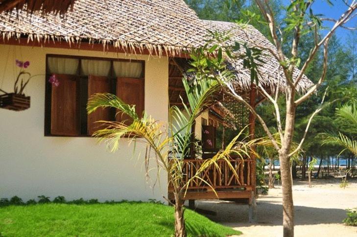 Hapla Beach Cottage Koh Kho Khao Island Szoba fotó